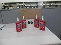 Nr._066__28_Loctite_243__je_250ml__neu__Mindestgebot_1500_Euro_01.JPG