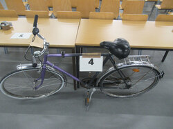 Nr._004__1_Herren_Fahrrad__Europa__gebraucht__Mindestgebot_30_Euro_01.JPG