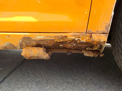 Nr._05_03_VW_Caddy_Mindestgebot_300_Euro.JPG
