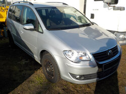 Nr._041_2_VW_Touran_2.0_TDI.JPG