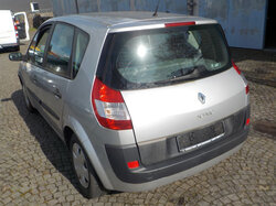  Nr._051_5_Renault_Megane_Scenic.JPG