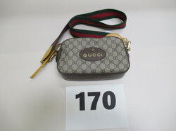 Nr._170__1_Gucci_Damen_Handtasche__gebraucht__innen_verschmutzt__Mindestgebot_700_Euro_01.JPG