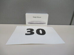 Nr._030__Apple_Magic_Mouse__neu__Mindestgebot_40_Euro_01.JPG