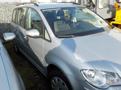 Nr._025_3_VW_Touran.JPG