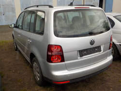 Nr._042_4_VW_Touran.JPG