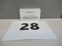 Nr._028_Apple_Magic_Mouse__neu__Mindestgebot_40_Euro_01.JPG