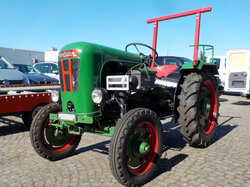002_Ackerschlepper_Holder_B10_D_Baujahr_1956_Zoll_Auktion_ID_963078.JPG