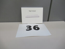 Nr._036_Apple_Magic_Trackpad__neu__Mindestgebot_60_Euro_01.JPG