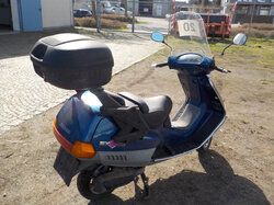  Nr._020_3_Roller_Piaggio_EX_125_Mindestgebot_200_Euro.JPG