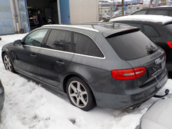 Nr._048_3_Audi_A4_Avant.JPG