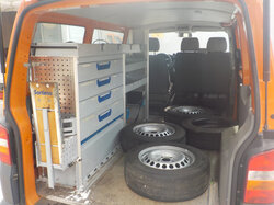 Nr._01_04_VW_Transporter_T5_Mindestgebot_1.500_Euro.JPG