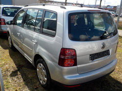 Nr._041_6_VW_Touran_2.0_TDI_1T.JPG