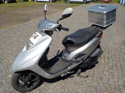 Nr._024_01_Roller_Yamaha_Vity.JPG