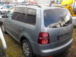  Nr._033_4_VW_Touran_2.0_TDI.JPG