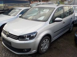  Nr._032_1_VW_Touran_2.0_TDI.JPG
