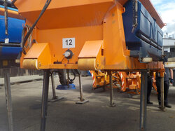 Nr._12_01_Streuer_Schmidt_Stratos_Mindestgebot_400_Euro.JPG