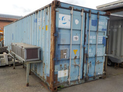 Nr._19_01_Übersee_Container_Mindestgebot_500_Euro.JPG