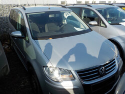 Nr._028_2_VW_Touran.JPG