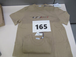 Nr._165__2_Burberry_T-Shirts__neu_Gr._XL__M__neuwertig__Mindestgebot_150_Euro_01.JPG