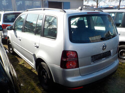  Nr._035_4_VW_Touran_2.0_TDI_1T.JPG