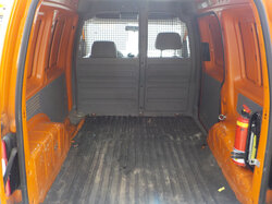Nr._05_04_VW_Caddy_Mindestgebot_300_Euro.JPG