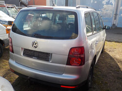  Nr._034_3_VW_Touran_2.0_TDI_1T.JPG