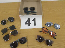  Nr._041__11_Sonnenbrillen_no_name__Mindestgebot_10_Euro_01.JPG