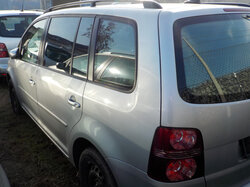 Nr._028_4_VW_Touran.JPG